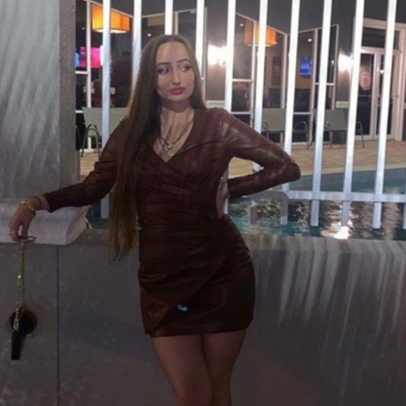 NWT ZARA WRAP LOOK FAUX LEATHER DRESS XS BLOGGER FAVE - Picture 2 of 8